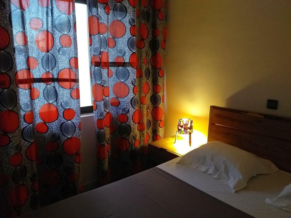 קוטונו Karls Guesthouse מראה חיצוני תמונה
